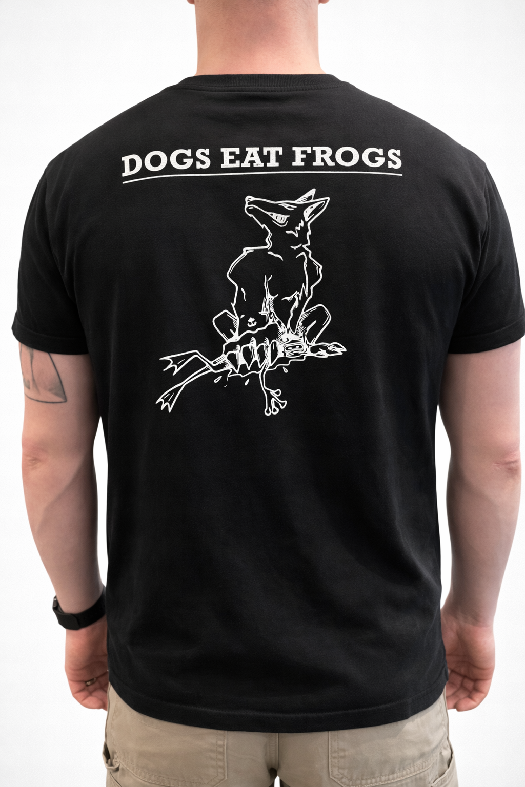T-shirt Dogs Eat Frogs